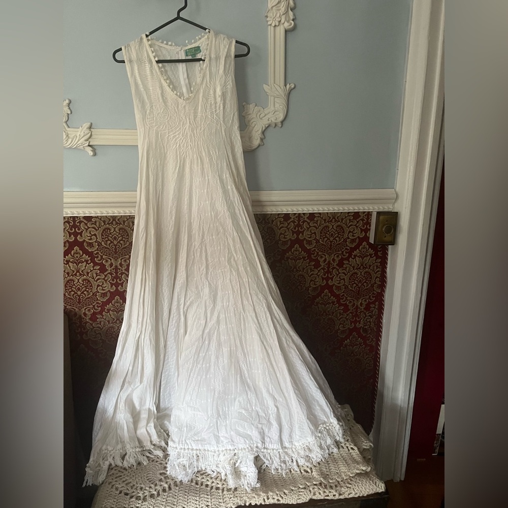 Embroidered with Seashells, Tassels White Maxi Dress 100% Cotton